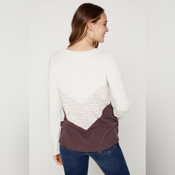 NWT Hailey & Co Animal Print Color Block Long Sleeve Top, Brown/Cream - Picture 10 of 13
